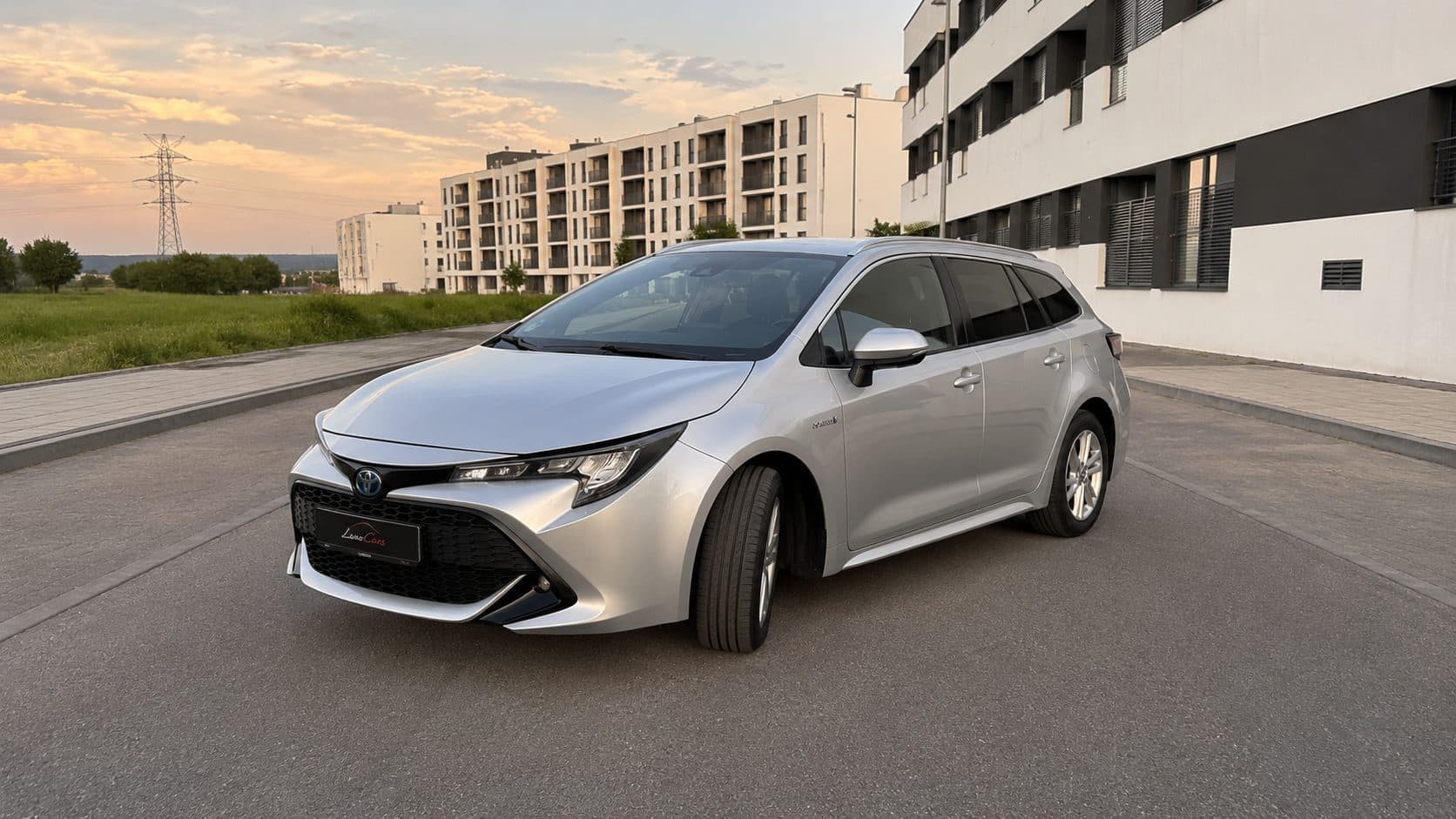 TOYOTA Corolla 1.8 125H BUSINESS ECVT TOU SPORT