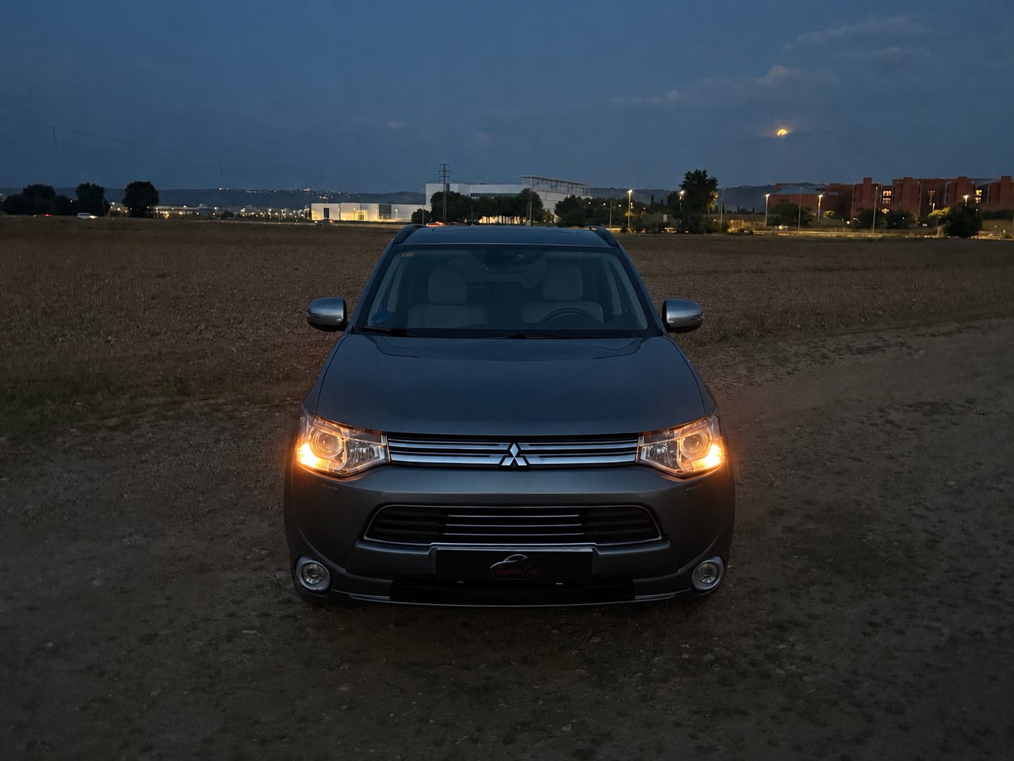 MITSUBISHI Outlander 2.0 PHEV Kaiteki Auto 4WD foto 3