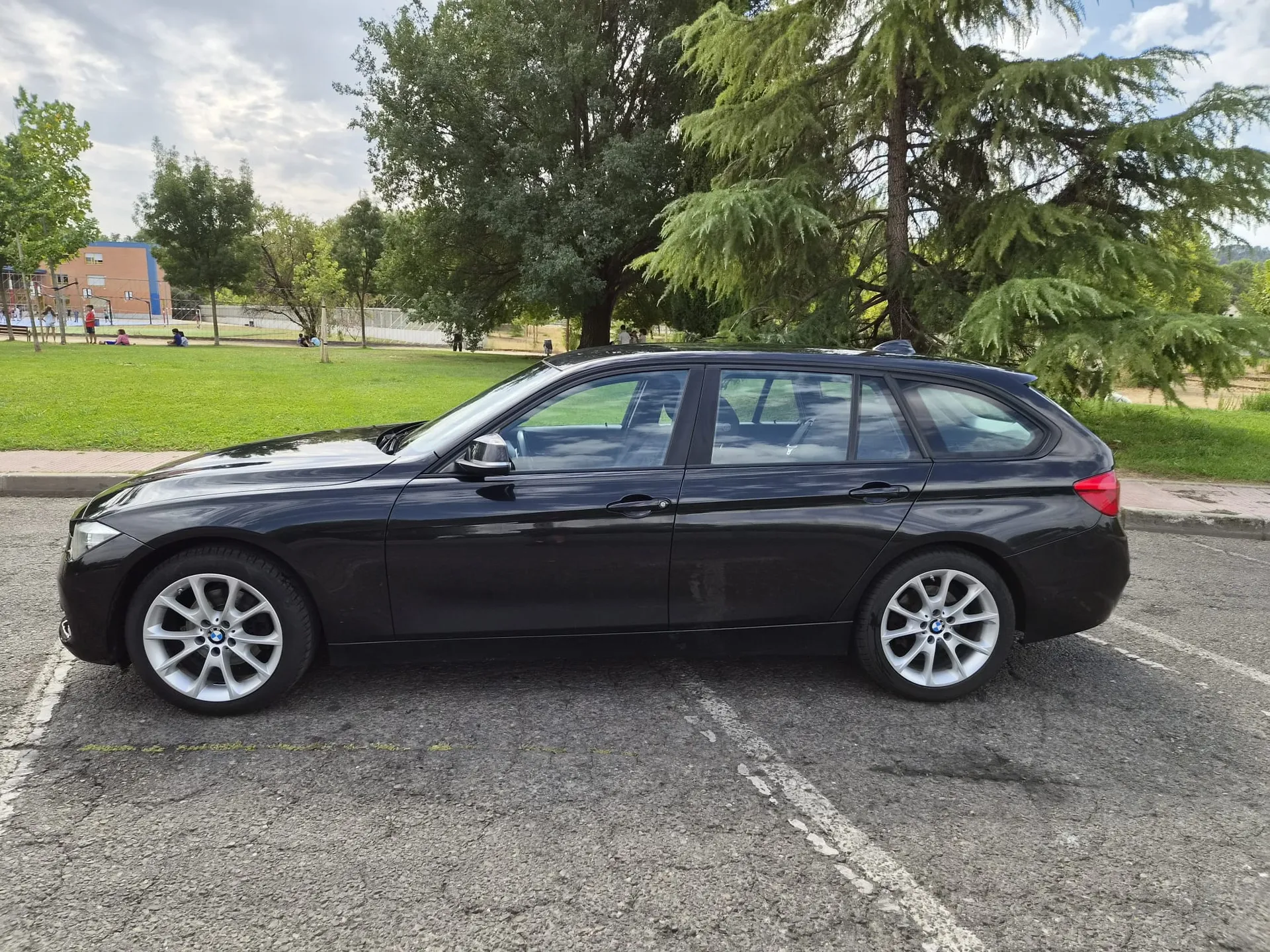 BMW 320d touring 190cv foto 8